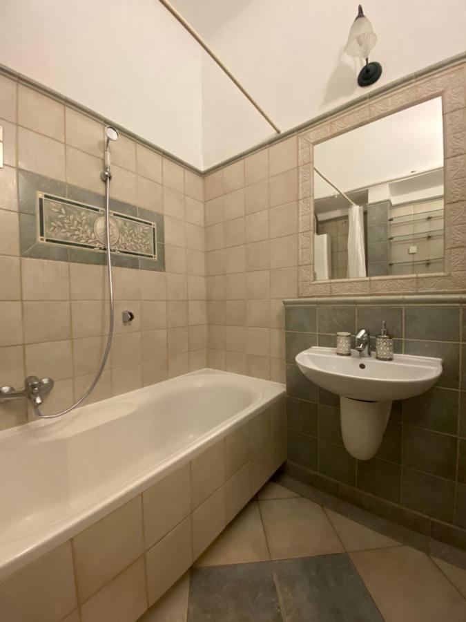 Apartament First Station 26-10 Kraków Zewnętrze zdjęcie