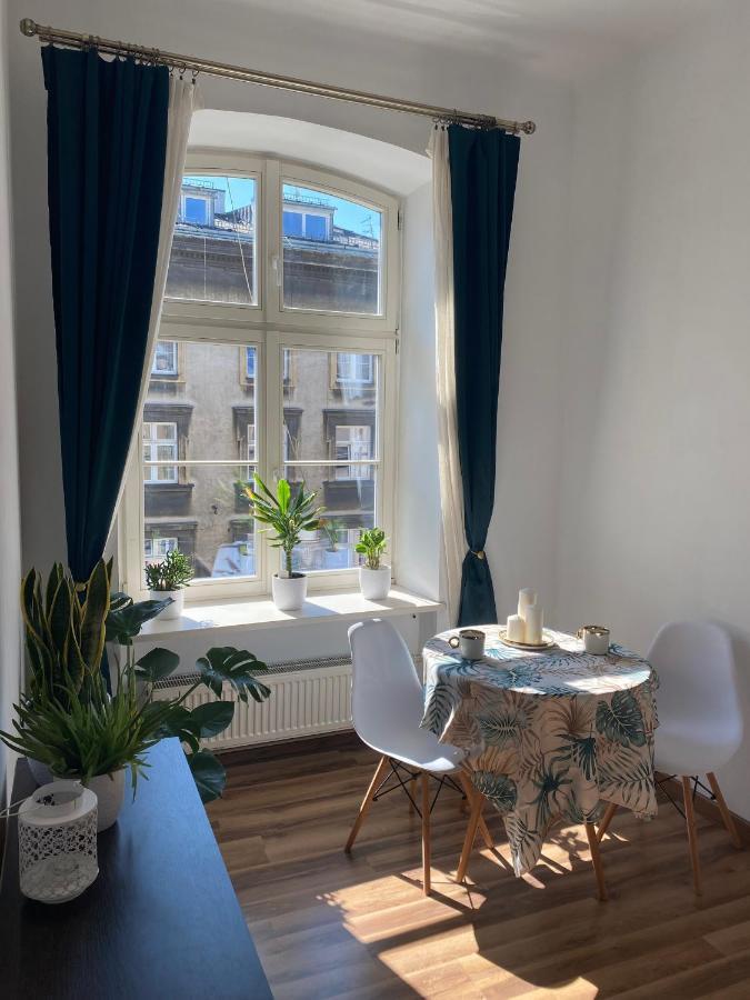 Apartament First Station 26-10 Kraków Zewnętrze zdjęcie